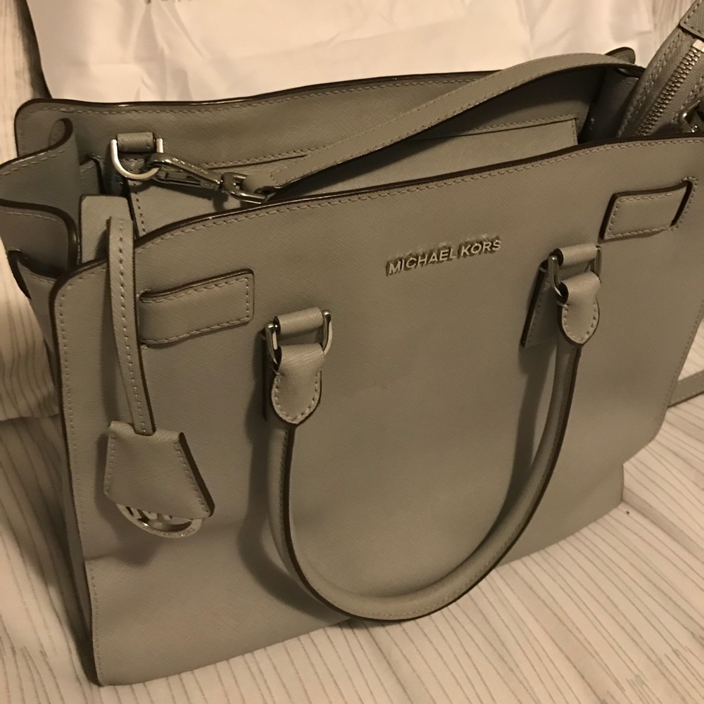 Micheal Kors large Gray satchel